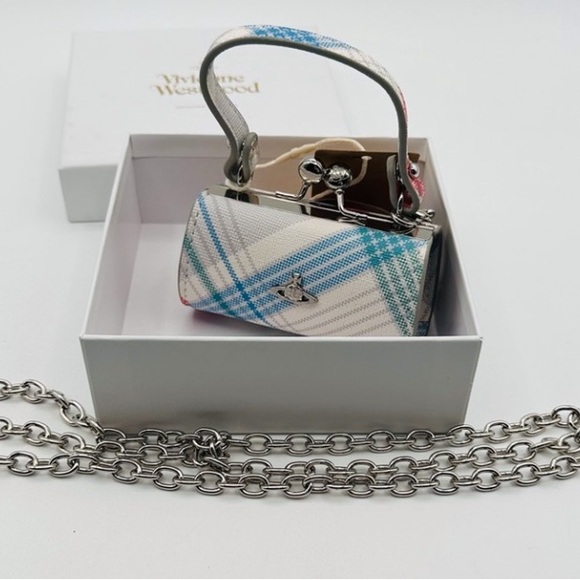 - Stunning Vivienne Westwood Mini Bag - Picture 2 of 12